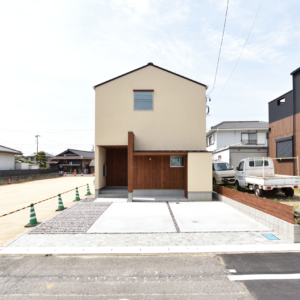 収納の多い木の家を見に行こう!|大山町タウンA棟外観写真|株式会社未来住建|安城市|注文住宅・マンションリフォーム・定期借地権付分譲
