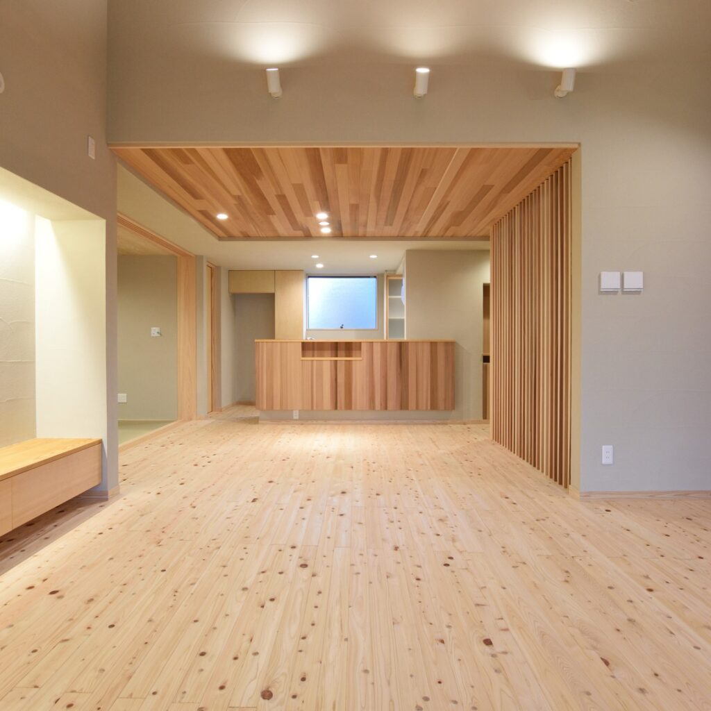 平屋に見える半２階建ての家|株式会社未来住建｜安城市｜注文住宅・マンションリフォーム・定期借地権付分譲